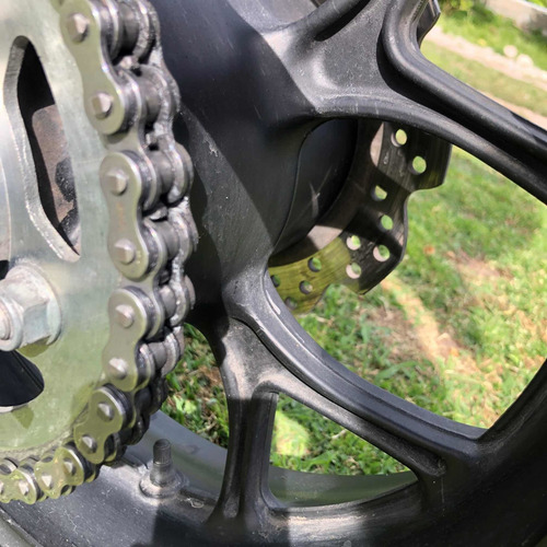 Imagen 4 de 23 de Honda Nc700 Equipada Con Baul Trasero Givi Y Laterales Givi
