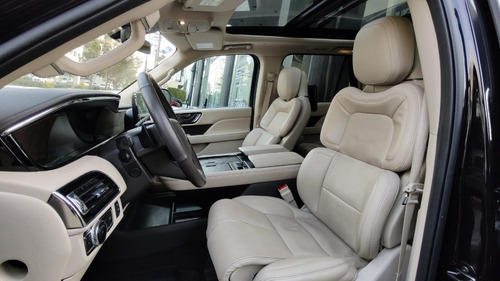 Imagen 9 de 15 de Lincoln Navigator 2020 3.5 Reserve L At