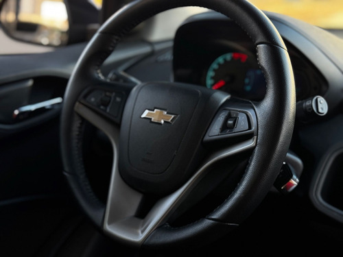 Chevrolet Onix 1.4 MPFI LTZ 8V FLEX 4P AUTOMÁTICO