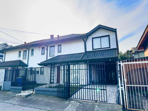 Linda Casa En Lomas San Andrés