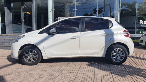 Peugeot 208 1.6 Allure Touchscreen 85.000 Kms - Sf