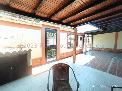 Imagen 6 de 30 de Casa En Venta Urb La Mulera, Maracay 23-25918 Hc
