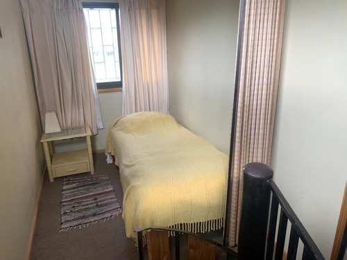 Casa En Venta De 5 Dorm. En Olmué