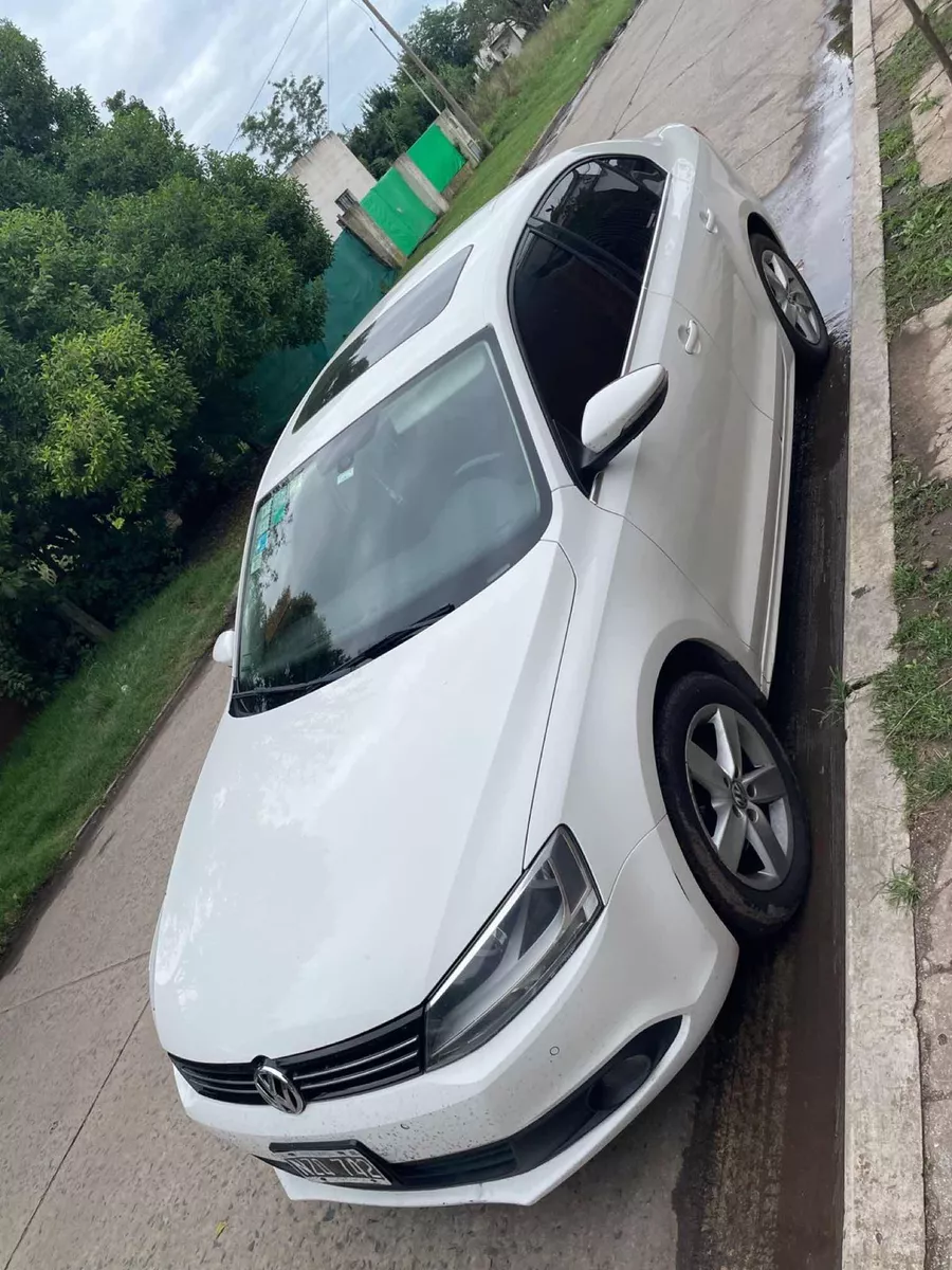 Volkswagen Vento 2.5 Luxury 170cv