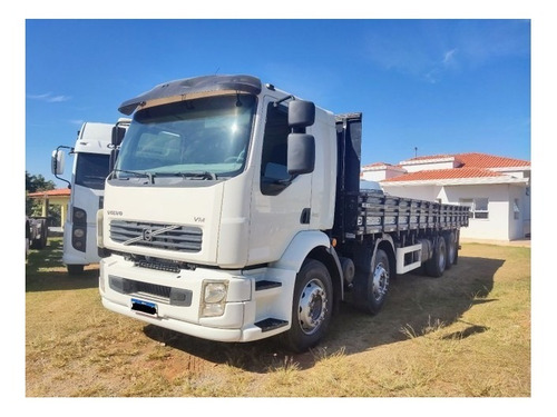 Imagem 1 de 7 de Volvo Vm 260 Bitruck