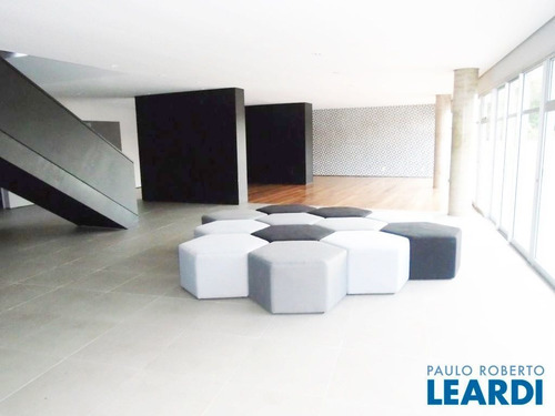 Imagem 8 de 15 de Apartamento - Campo Belo - Sp - 639043