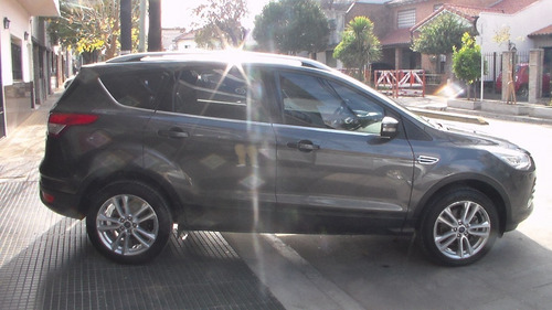 Imagen 12 de 13 de Ford Kuga Titanium 2.0t Ecoboost 4x4 Aut 2016