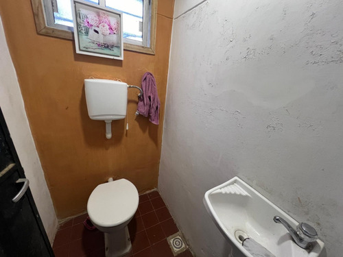Venta Casa En Carrasco Norte. 2 Dormitorios. José Ordeig Y Guillermo Arrospide