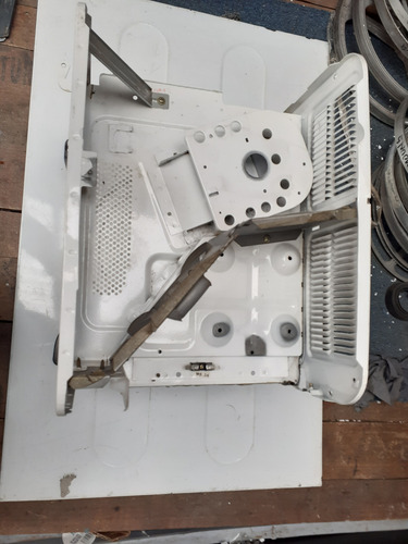 Gabinete Chasis Carcasa Microondas Sharp R-142da(k) (Usado)