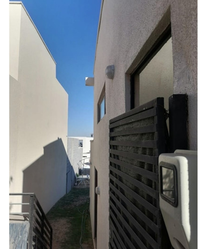 Arriendo Casa Mediterránea Exclusivo Condominio Alto Macul