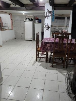 Imagem 12 de 14 de Oportunidade De Chácara Com Piscina Sendo1.000m² E 3 Quartos