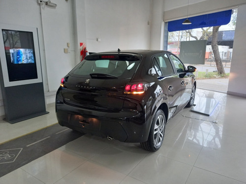 Peugeot 208 1.6l Allure Tiptronic Dl