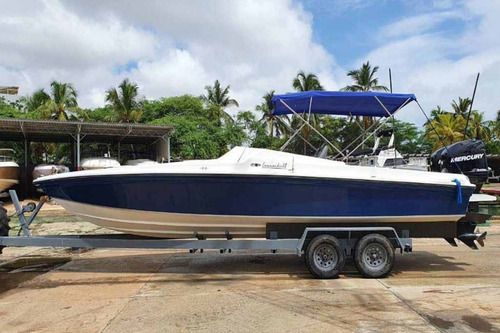 Imagen 2 de 10 de Lancha Commander 28 Lv2160