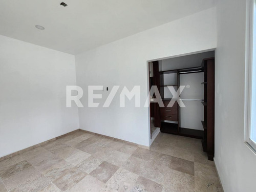 Casa En Venta En Morelos, Fraccionamiento Lomas De Cocoyoc
