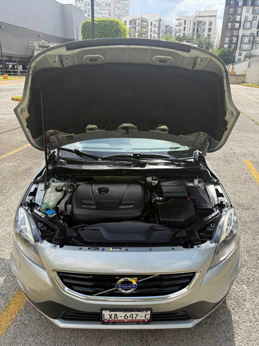 Volvo V40 2.0 R - Design T5 At