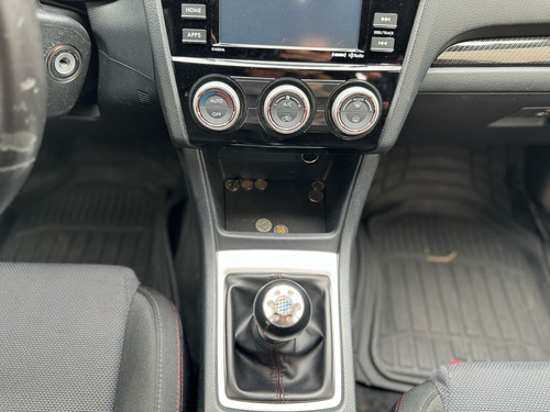 Subaru WRX 2.0 L Mt