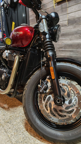 Triumph Bobber Black 2022