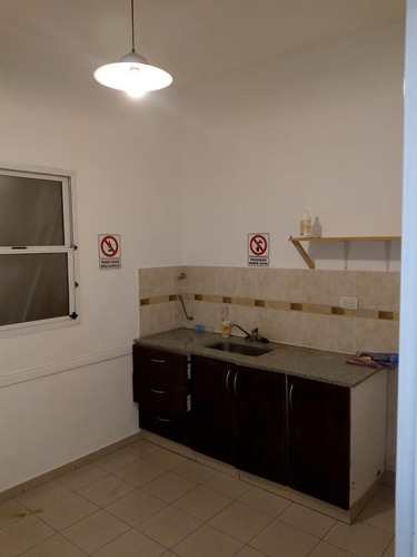 Imagen 11 de 24 de Galpón - Villa Adelina