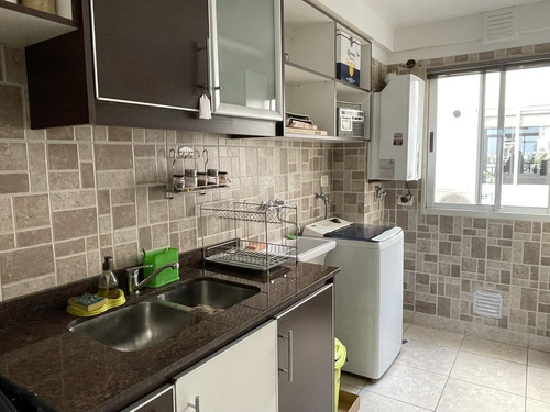 Imagen 5 de 17 de Monoambiente Con Cocina Separada Y Balcon Con Parrilla - Villa Del Parque