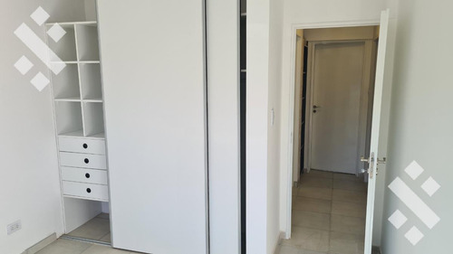 Venta Casa 3 Dorm - Barrio Perticone, Centenario