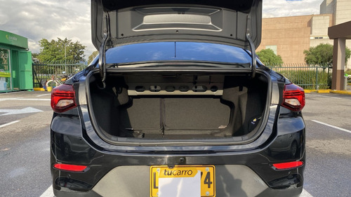 Imagen 23 de 25 de Chevrolet Onix
