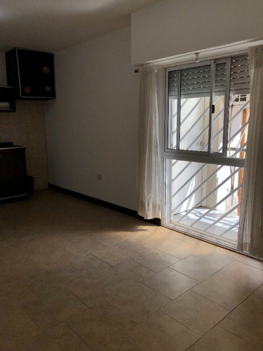 Imagen 4 de 10 de Monoambiente En Venta En Moron Norte