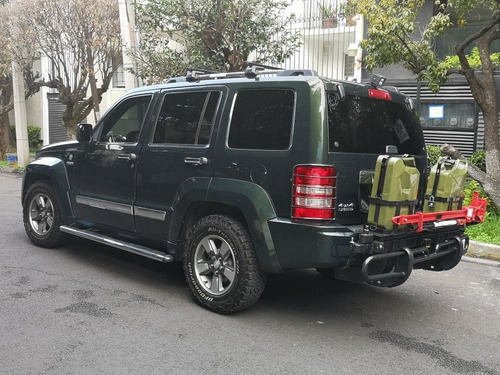 Imagen 3 de 15 de Jeep Liberty Jet 2012 Limited Piel 4x4