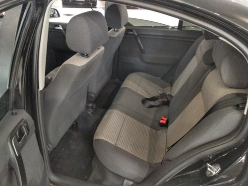 Volkswagen Polo Sedan 1.6 Comfortline Total Flex 4p 2008