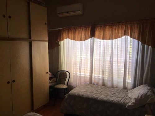 Imagen 17 de 25 de Excelente Chalet En Venta De 4 Ambientes Amplios, La Tablada