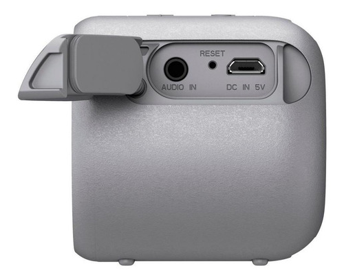 Imagen 3 de 4 de Bocina Sony Extra Bass XB01 portátil con bluetooth blanca