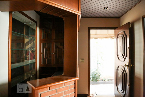 Casa À Venda - Chácara Inglesa, 3 Quartos, 162 - S893091563