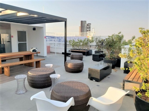 Lindo Studio Localizado Na Vila Mariana, Moderno E Com Varanda