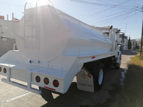 Camion Pipa De Agua De 10,000 Litros 2011 Rabon Thorton