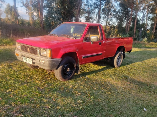 Mitsubishi L200 2.5 S/cab 4x4 Dh 1992