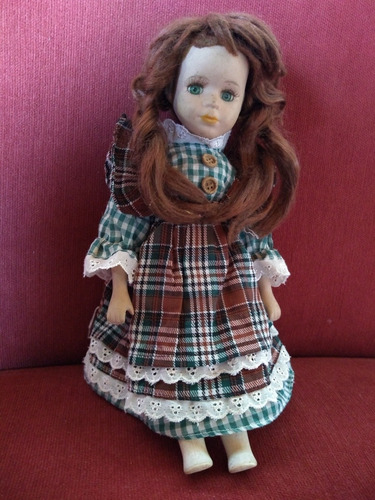 Muñeca De Porcelana 30 Cm (Usado)