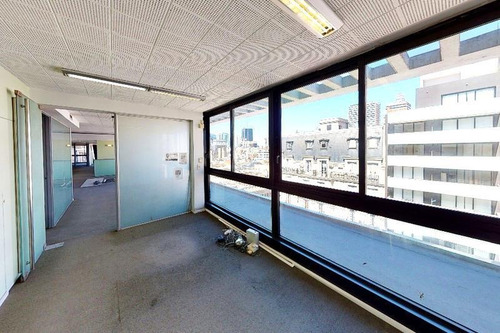 Imagen 3 de 16 de Oficina Muy Luminosa - Excelente Ubicación