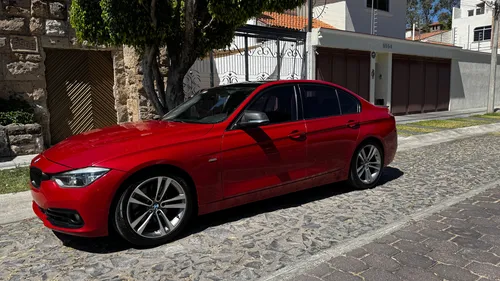 BMW Serie 3 2.0 330ia Sport Line At