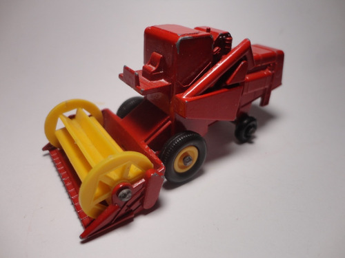 Matchbox Class Combine Harvester Cosechadora  Lesney England