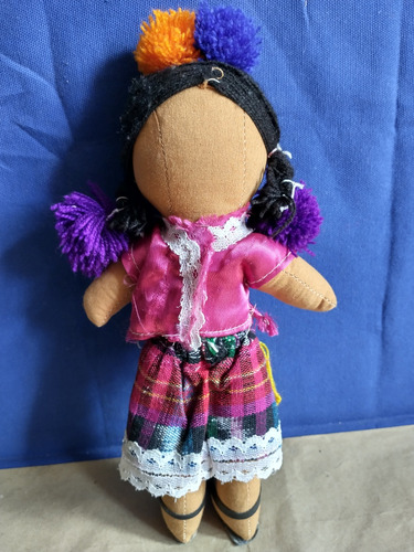 Muñequita De Trapo Artesanal (Usado)