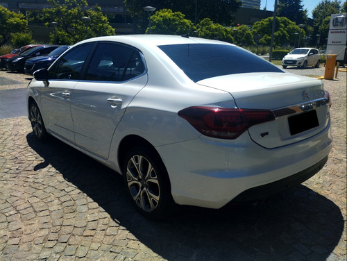 Citroen C4 Lounge Shine At, 2018, Blanco, 120000kms