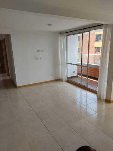 Imagen 4 de 22 de Apartamento En Venta San Joaquin 1092-830