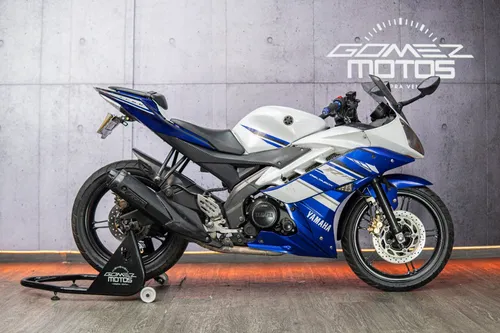 Yamaha R15 150 2017