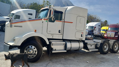 Kenworth T800 2015