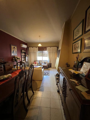 Imagen 3 de 16 de Cerro De Las Rosas Casa A Refaccionar O Reciclar Excelente Ubicacion