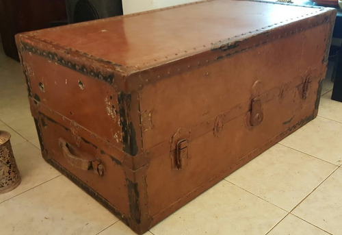 Baúl Antiguo Ropero Percha Sello Herraje Cuero Hierro Inglés (Usado)