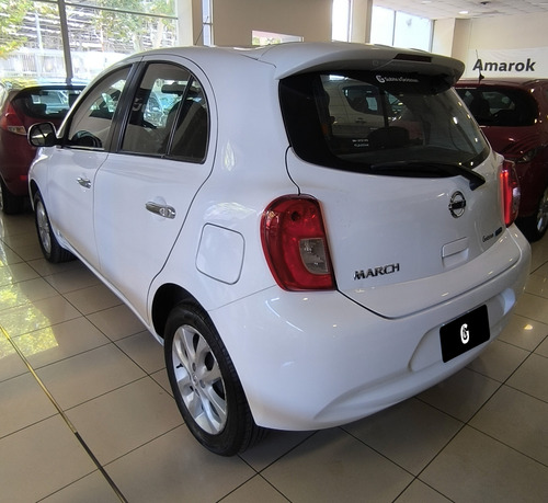 Nissan March 1.6 Active 107cv