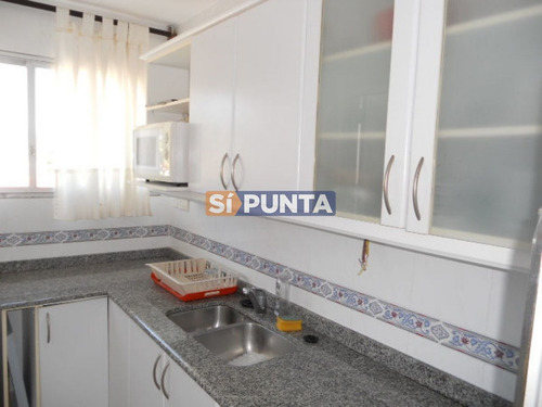 Imagen 5 de 21 de Apartamento En Mansa, 3 Dormitorios *