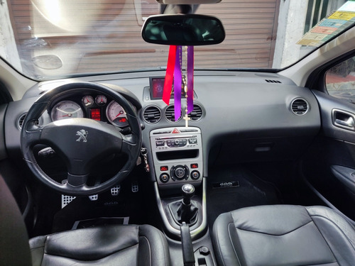 Peugeot 308 2.0 Feline 143cv