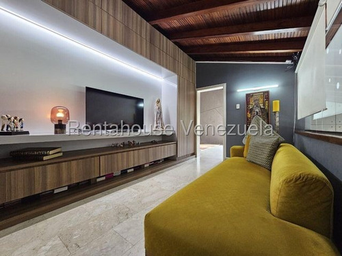 Agp Moderna Casa En Venta En Lomas De Chuao, Con Hermosa Áreas Sociales 25-21600 Ys