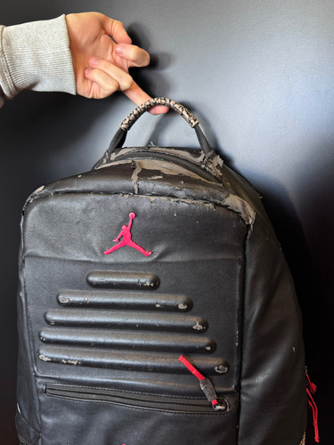 Mochila Air Jordan Retro 3 Negro (Usado)